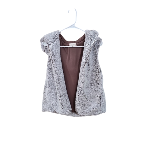 Altar'd State Sherpa Vest Womens size S - Picture 4 of 7